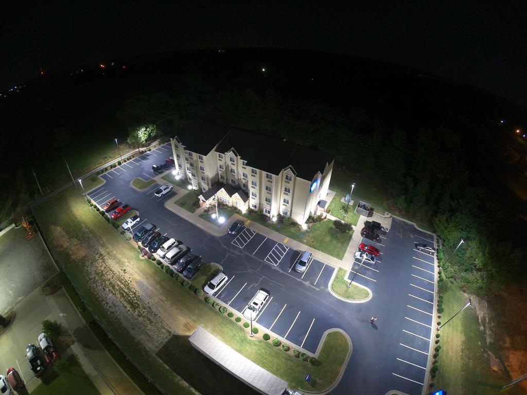 Microtel Inn & Suites By Wyndham Серси Экстерьер фото